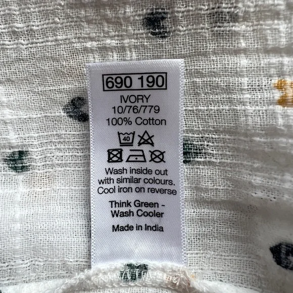 M&CO Heart Print Blouse - Picture 10 of 12